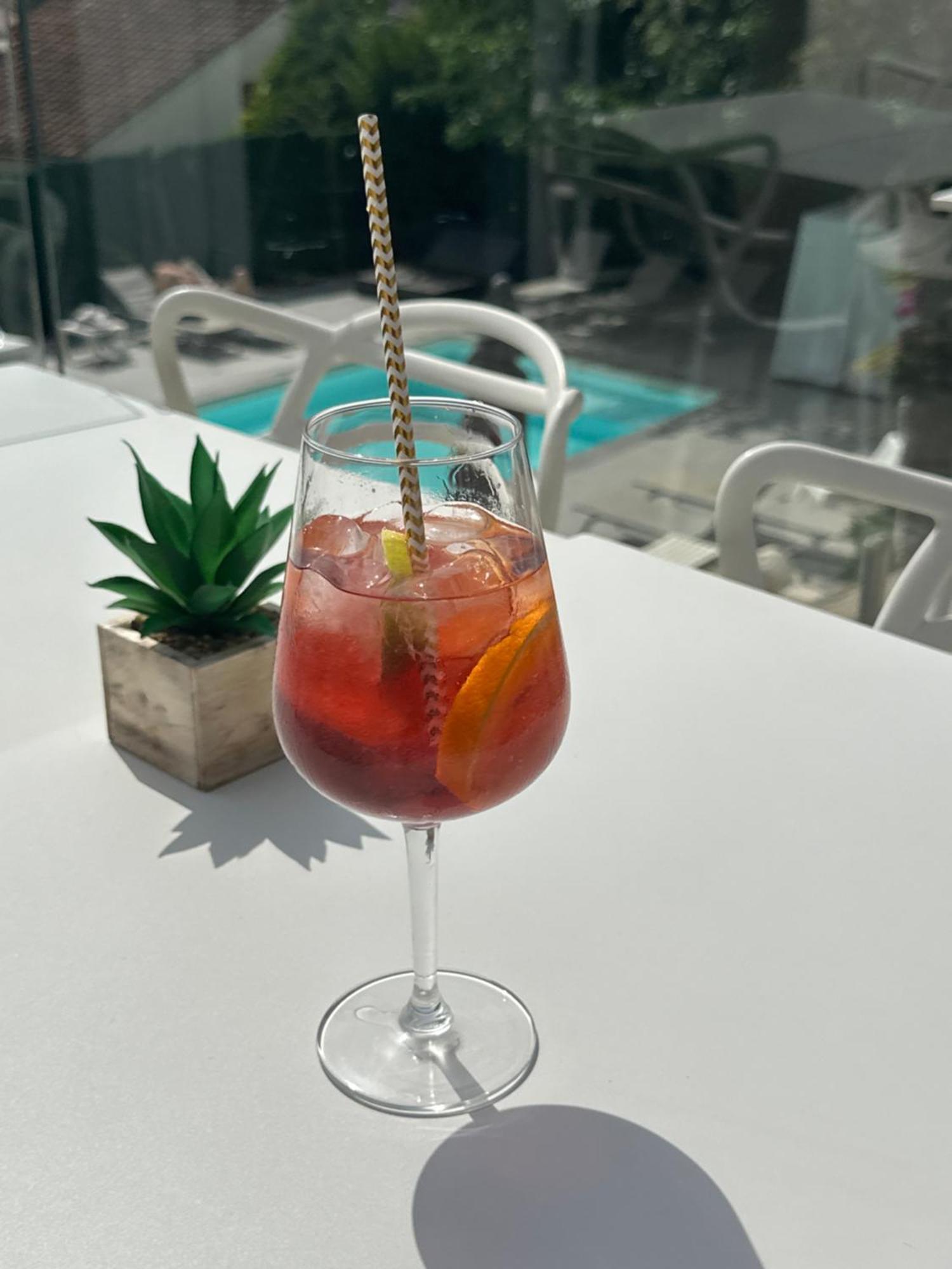 Hotel La Voile Bormes-les-Mimosas Eksteriør bilde