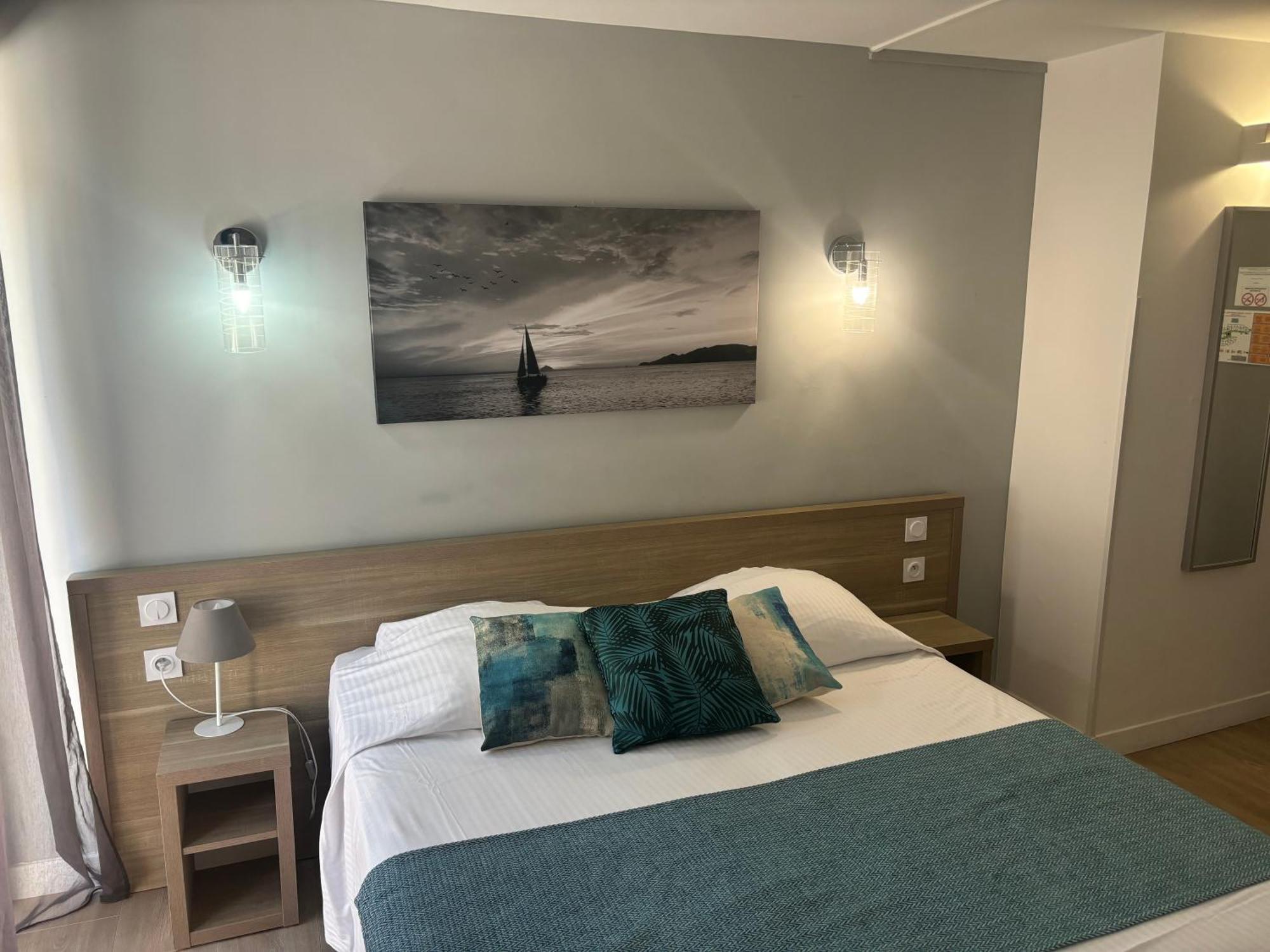 Hotel La Voile Bormes-les-Mimosas Eksteriør bilde